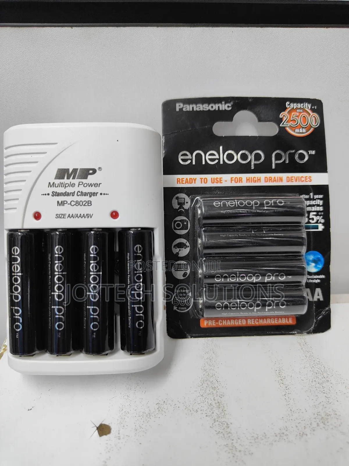 Aa Batteries 2550 Mah With Charger [ Panasonic ]