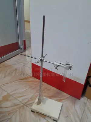Complete Retort Stand With Clamp and Boss Head