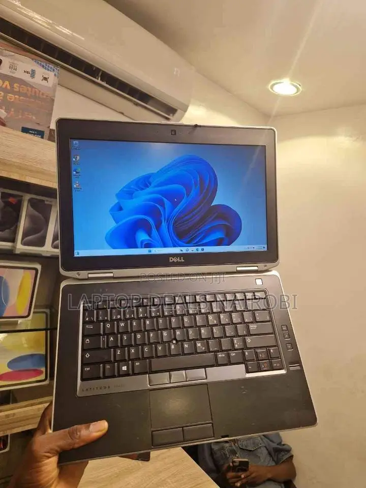 Laptop Dell Latitude E6420 8GB Intel Core I5 HDD+SSD 500GB