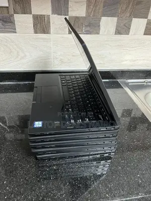 Laptop Dell Latitude 7390 8GB Intel Core I5 SSD 256GB