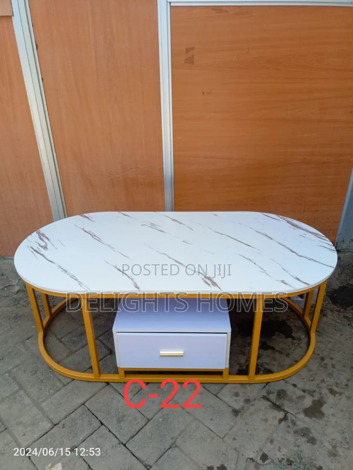 Home Living Table