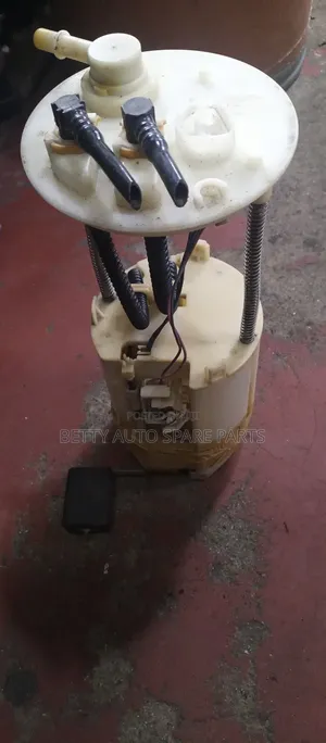 Toyota Hiace 7 L Fuel Pump