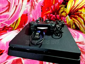 Ps4 Slim, 10 Games Digital