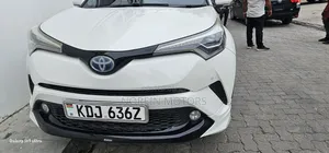 Toyota C-HR 2017 Off white