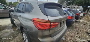 BMW X1 2017 Gold