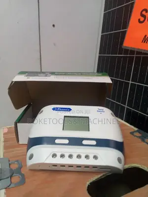 Phoenix 20amps Charge Controller