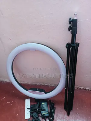 New Hot Selling Original Led Ring Light 18inch With Tripo