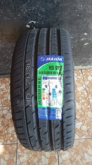 245/35r20 Haida Tyre