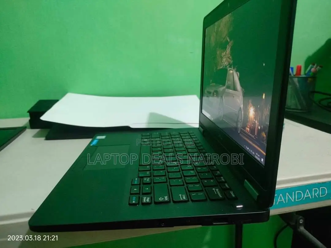 Laptop Dell Latitude 12 E7270 8GB Intel Core I7 SSD 256GB