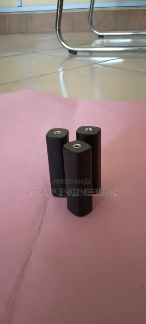 Compact Ground Loop Isolator Device