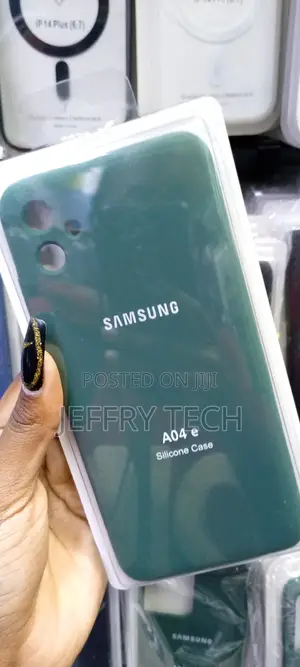 Samsung Galaxy A04e Liquid Soft Silicone Case/Cover Green
