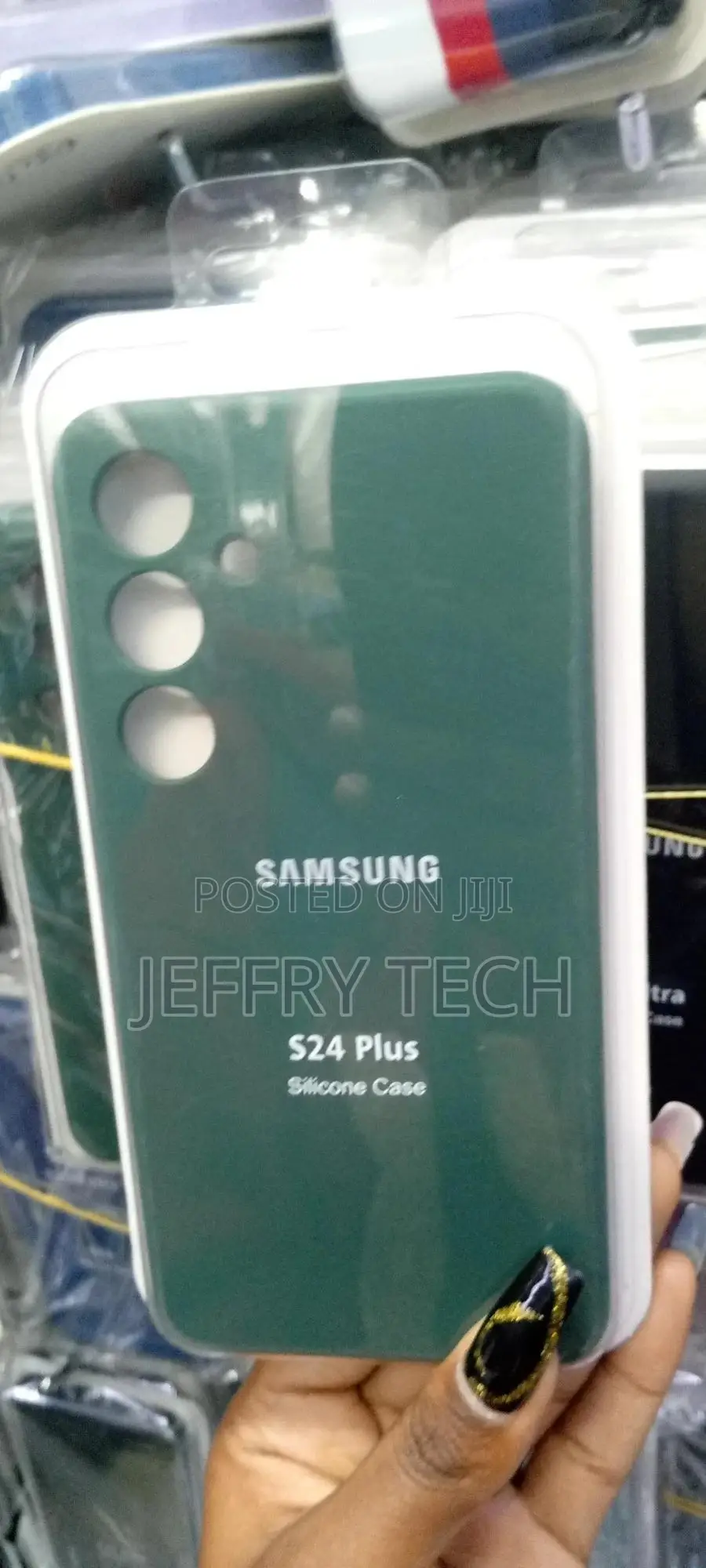 Silicone Samsung Galaxy S24 Plus Case - Green