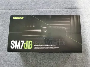Shure Sm7db Dynamic Microphone
