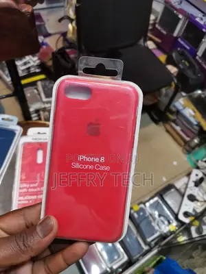 Silicone Protective Phone Case for iPhone 8 / 7 (Red