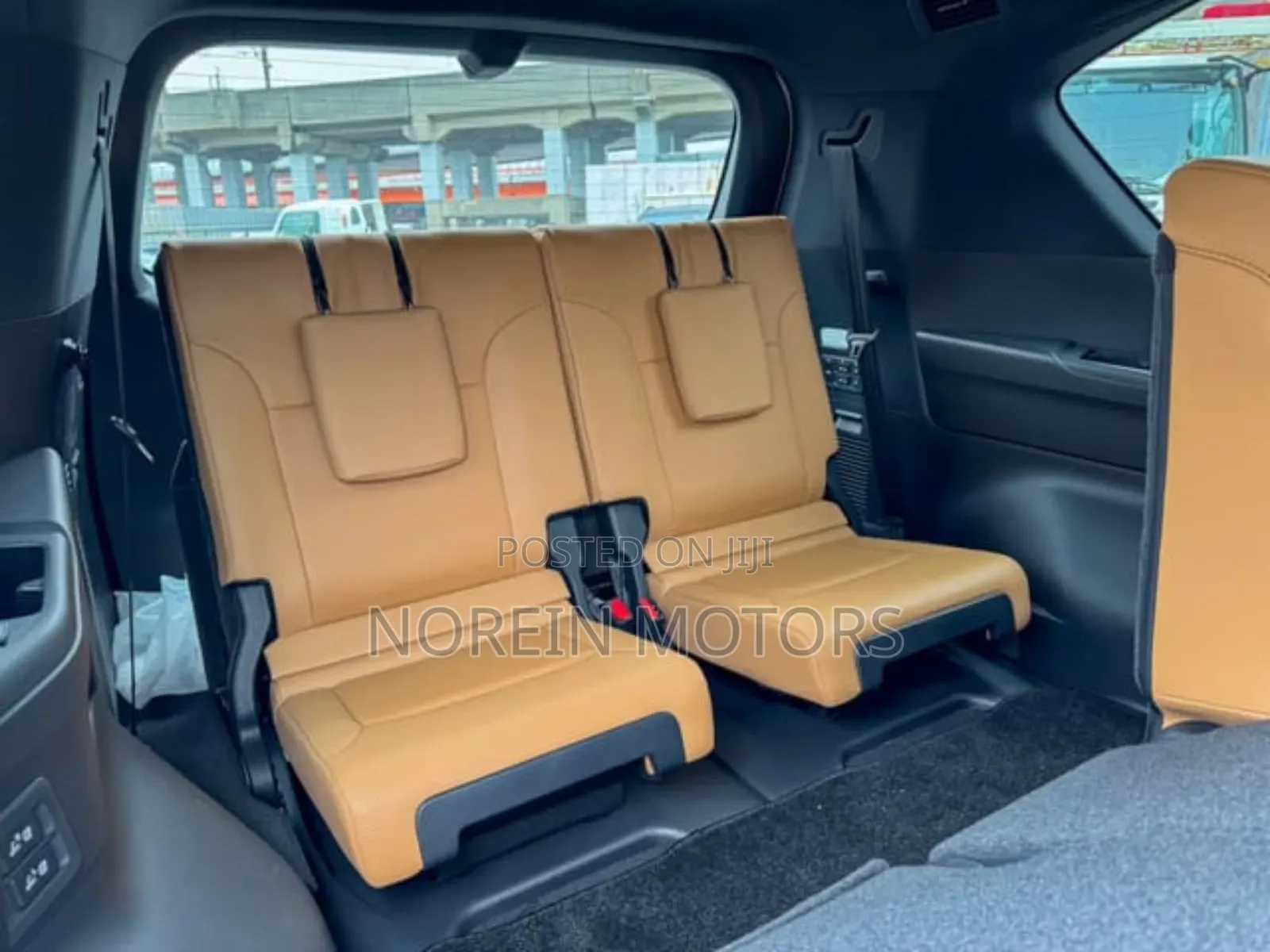 Lexus LX 2024 White