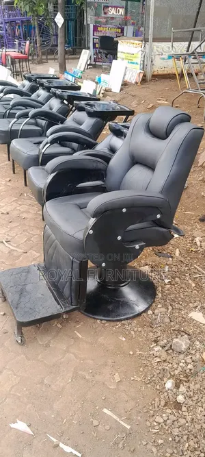 Barbershop Seats