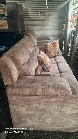 Semi Recliner Sofas