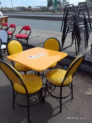 Restaurant Set, Colour Yellow
