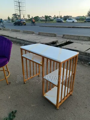 Marble Manicure Table 