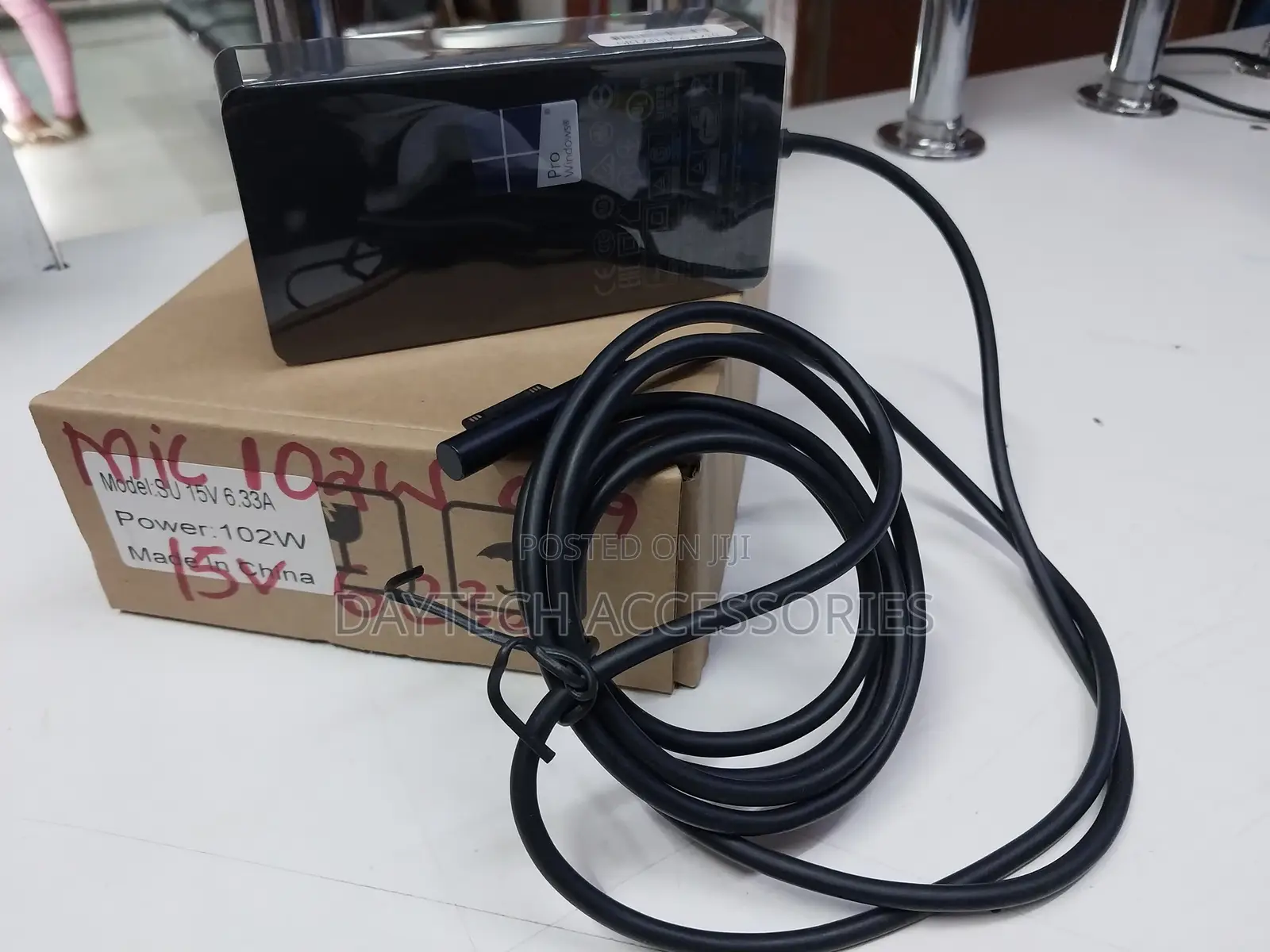 Original Microsoft Surface Magnetic 102w 15v 6.33a Adapter