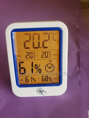 Thermometer With Humidity Sensor for Offices