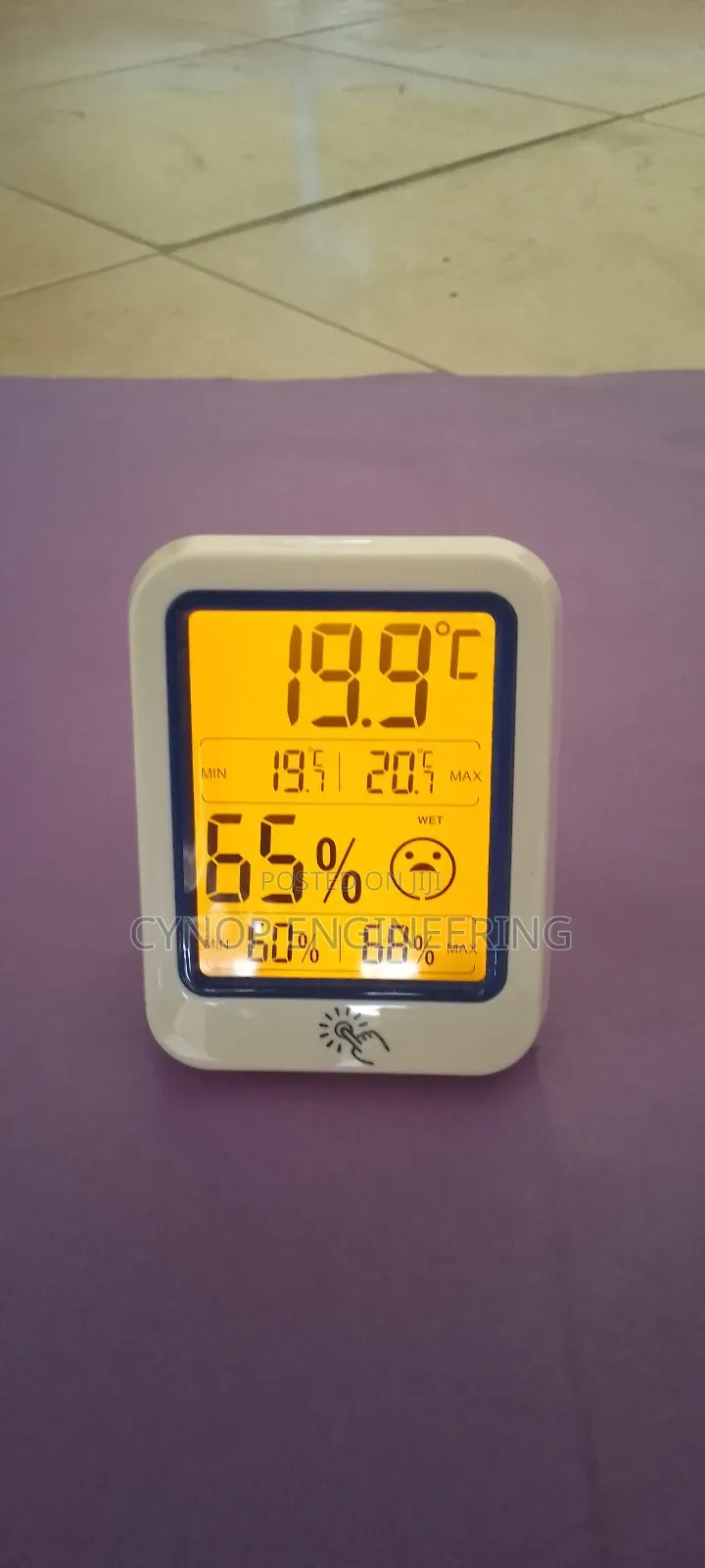 Classroom Hygrometer With Easy Read Display