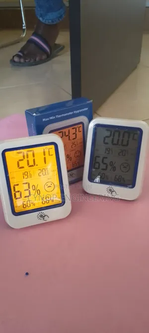 Hospital Use Hygrometer for Climate Control