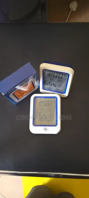 Nursery Thermometer With Humidity Monitoring Feature