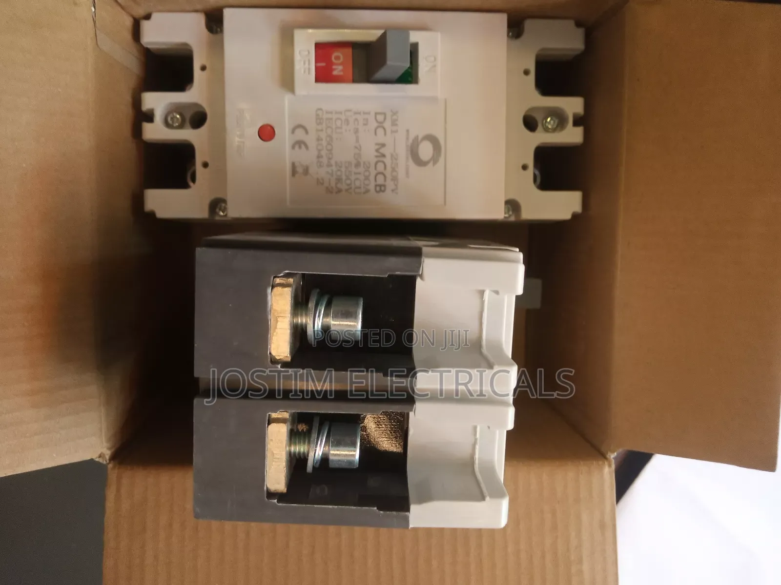 DC McCb Circuit Breaker 200A
