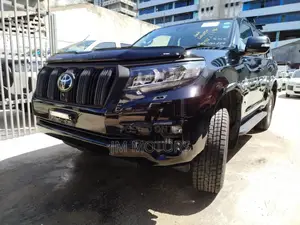 Toyota Land Cruiser Prado 2017 Black