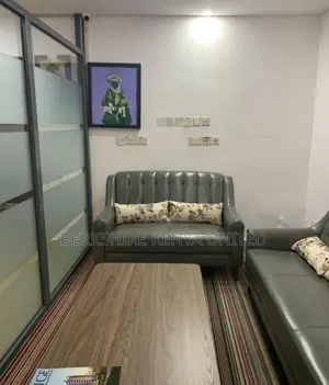 Versatile Offices With Desks And Chairs