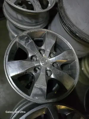 Original Toyota Fortuner, Hilux Size 16 Inch Rims Set