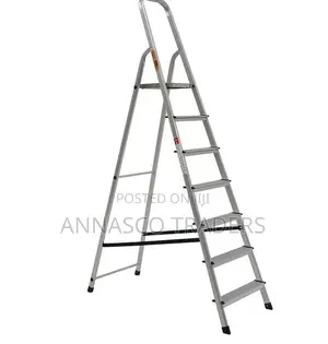 Lightweight Aluminium Step Ladder - 7 Steps