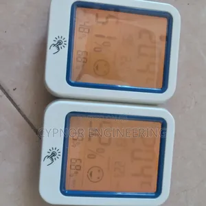 Thermometer With Humidity Sensor for Office