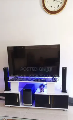 *Istanbul 2 Tv Stand With Led Light 120cmx30cmx60cm