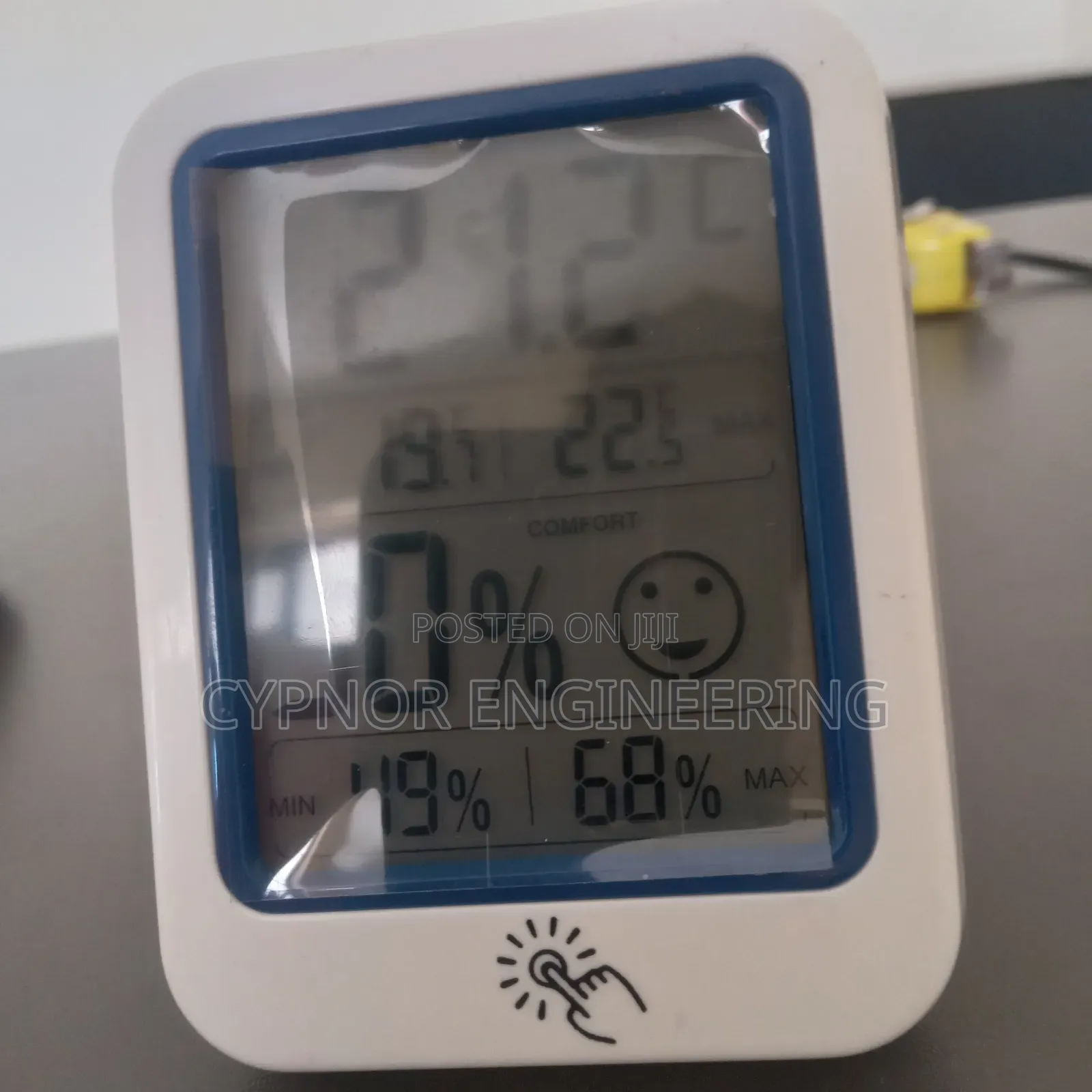 Laboratory Humidity Meter for Experimention