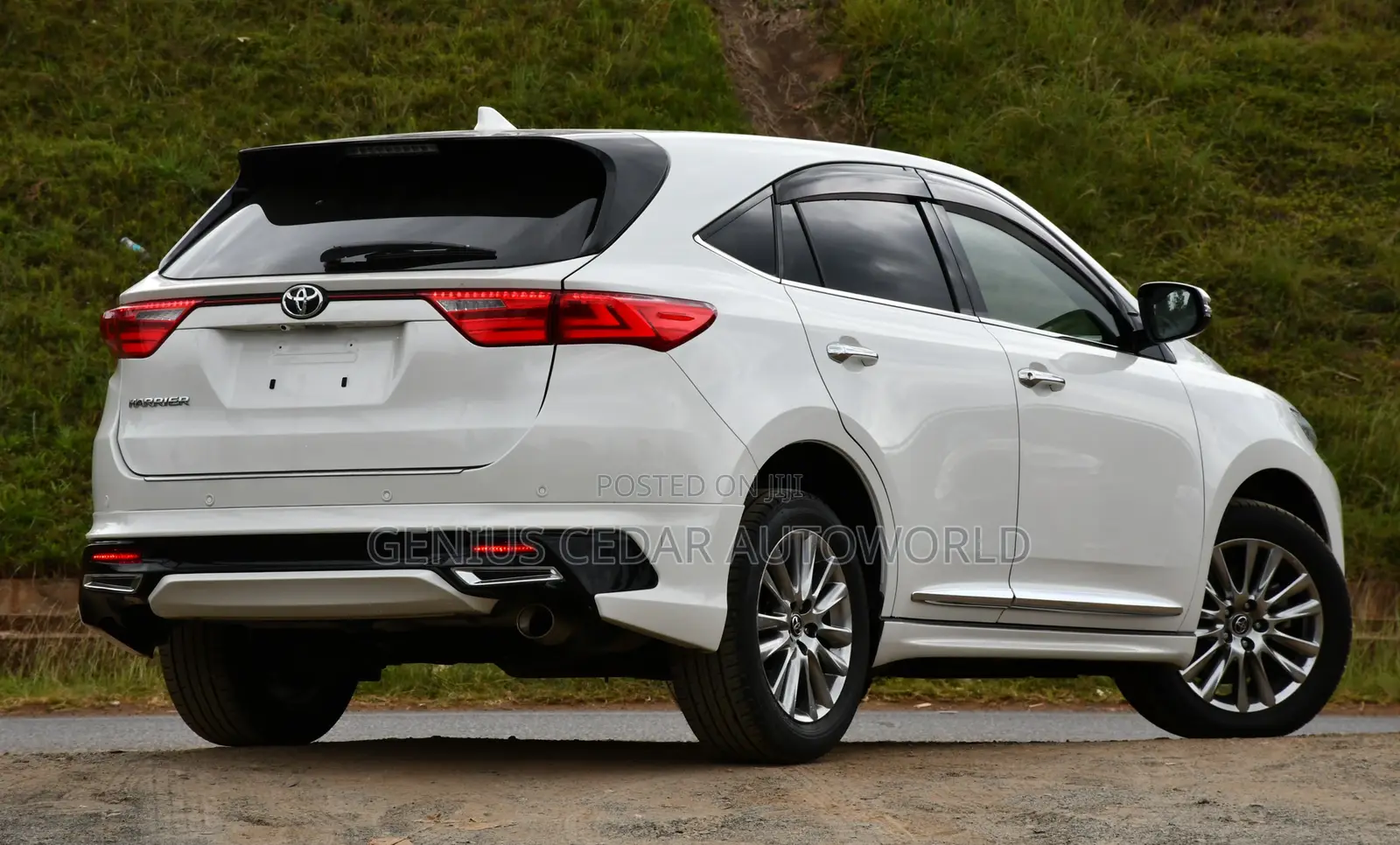 Toyota Harrier 2018 White