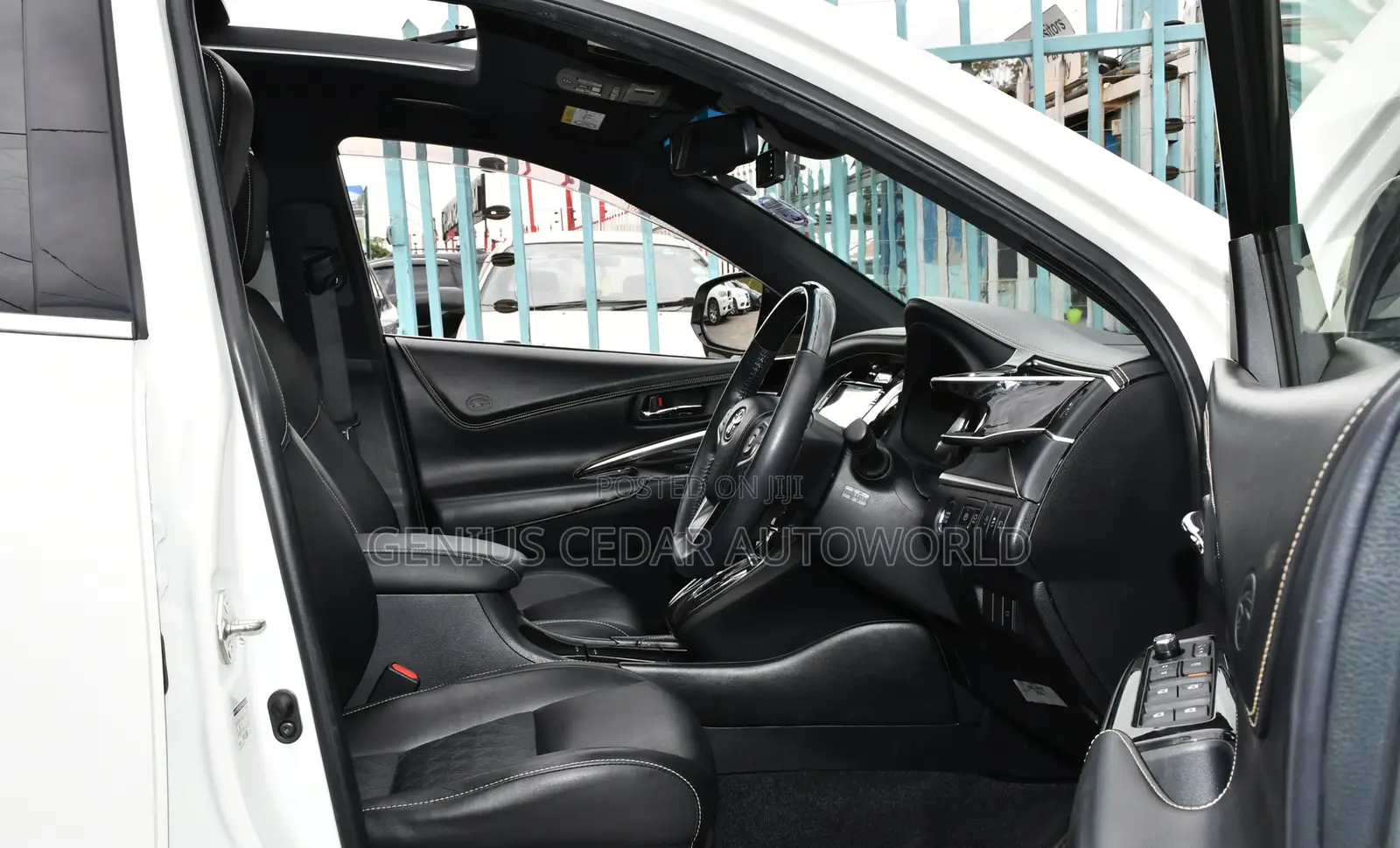 Toyota Harrier 2018 White