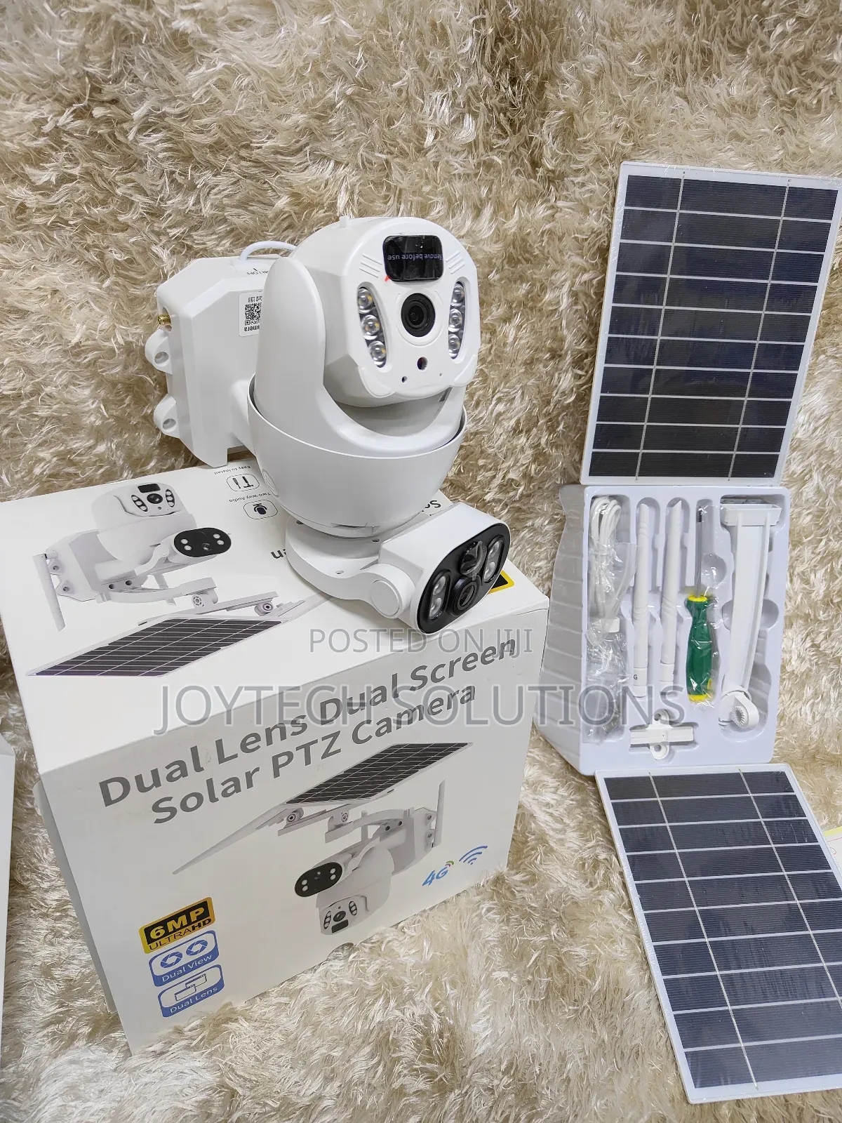 Dual Solar Screen PTZ CCTV Powered Camera. Dual Lens 4G