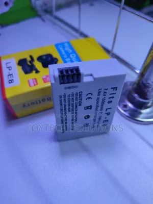 Canon 550D Camera Battery