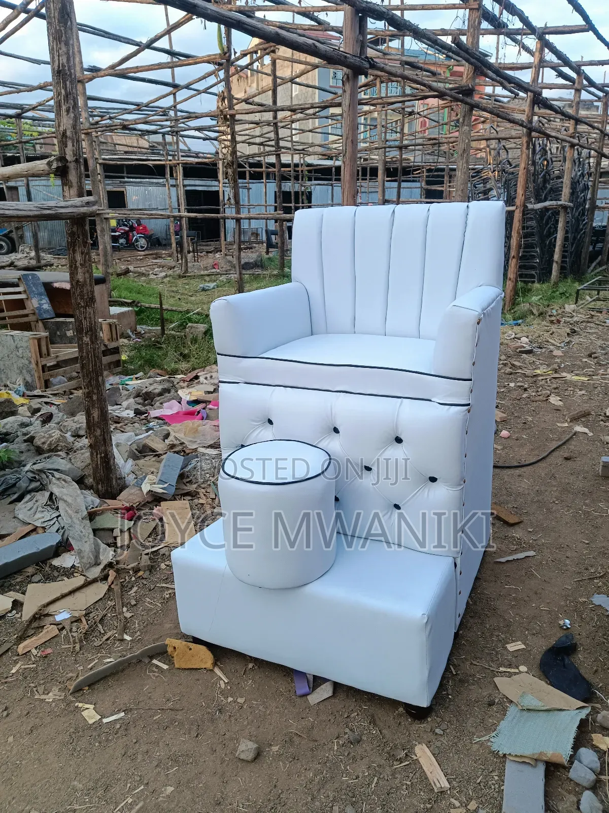 Single Pedicure Seat, White