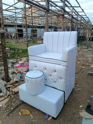 Single Pedicure Seat, White