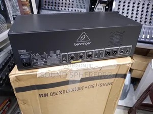 Behringer S32 Stagebox