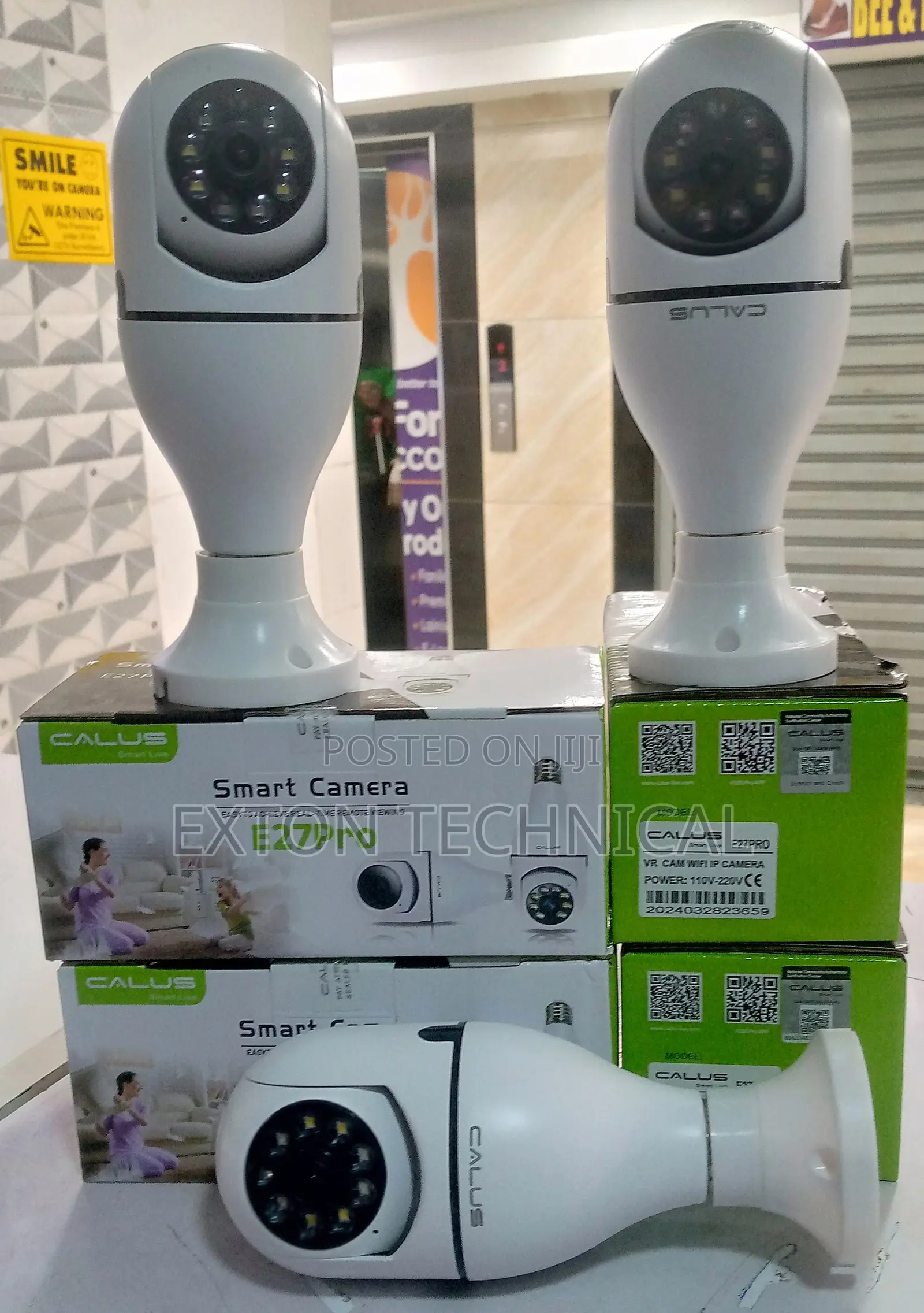 Wifi Wireless PTZ CCTV Bulb Camera V380 Pro App