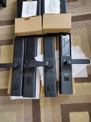 Smart Lock With Auto-Lock Feature –