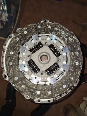 Ford Ranger 2.2 Pressure and Clutch Plate