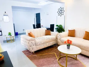 Furnished 2bdrm Apartment in Valley Arcade for rent