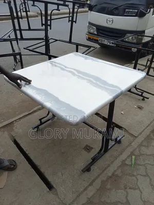 Restaurants and Bar Table