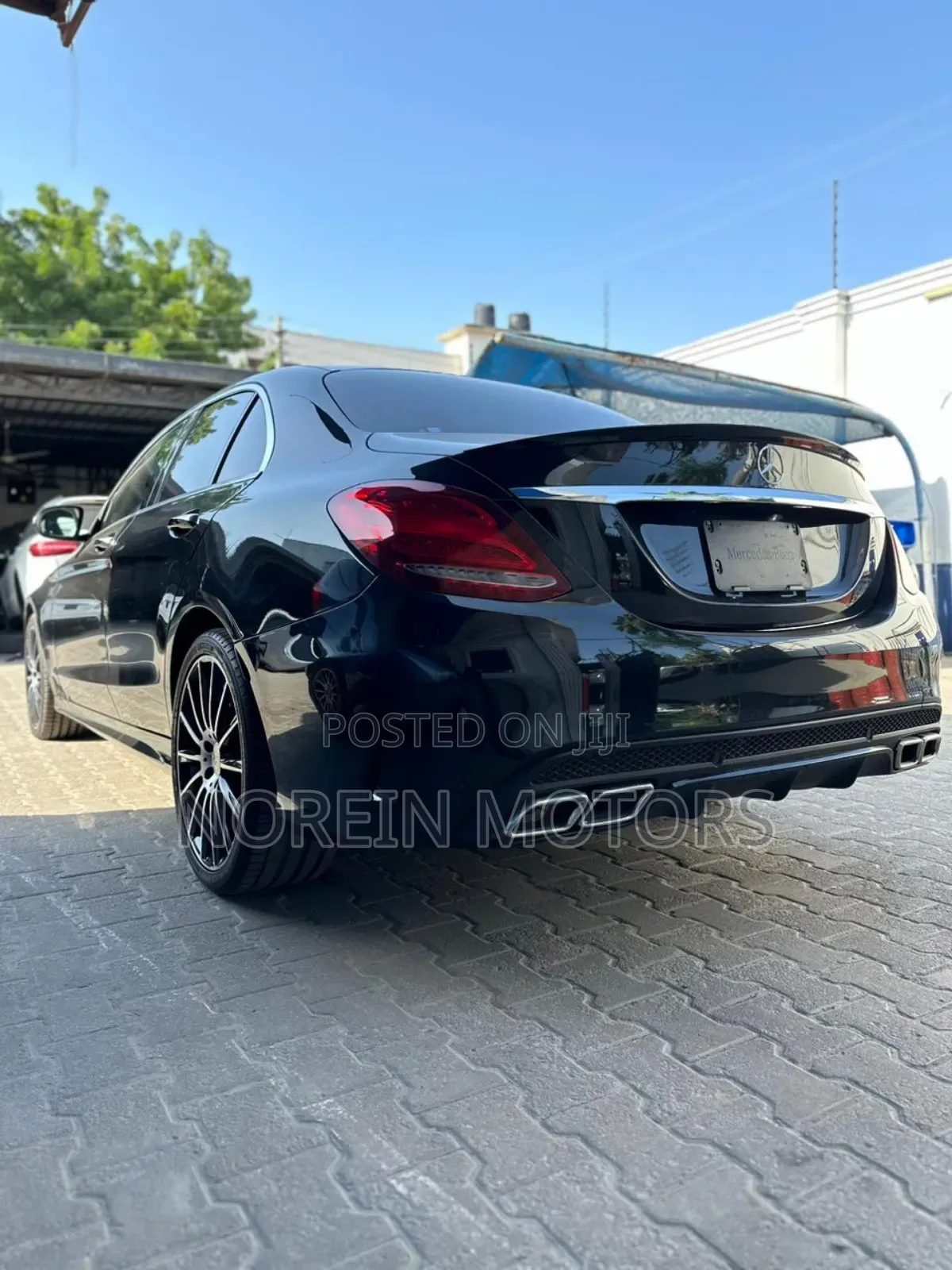 Mercedes-Benz C250 2018 Black