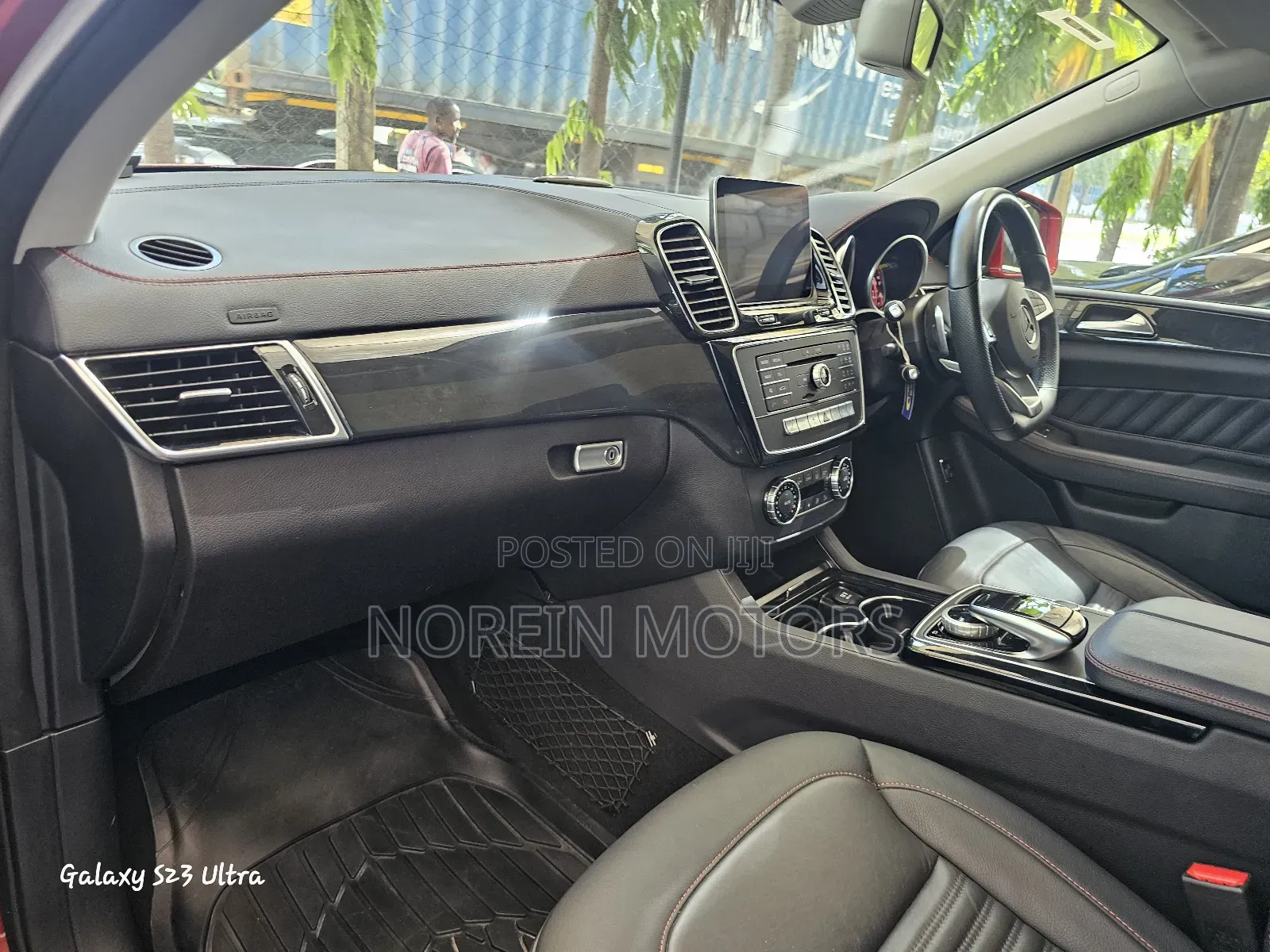 Mercedes-Benz GLE-Class 2018 Red